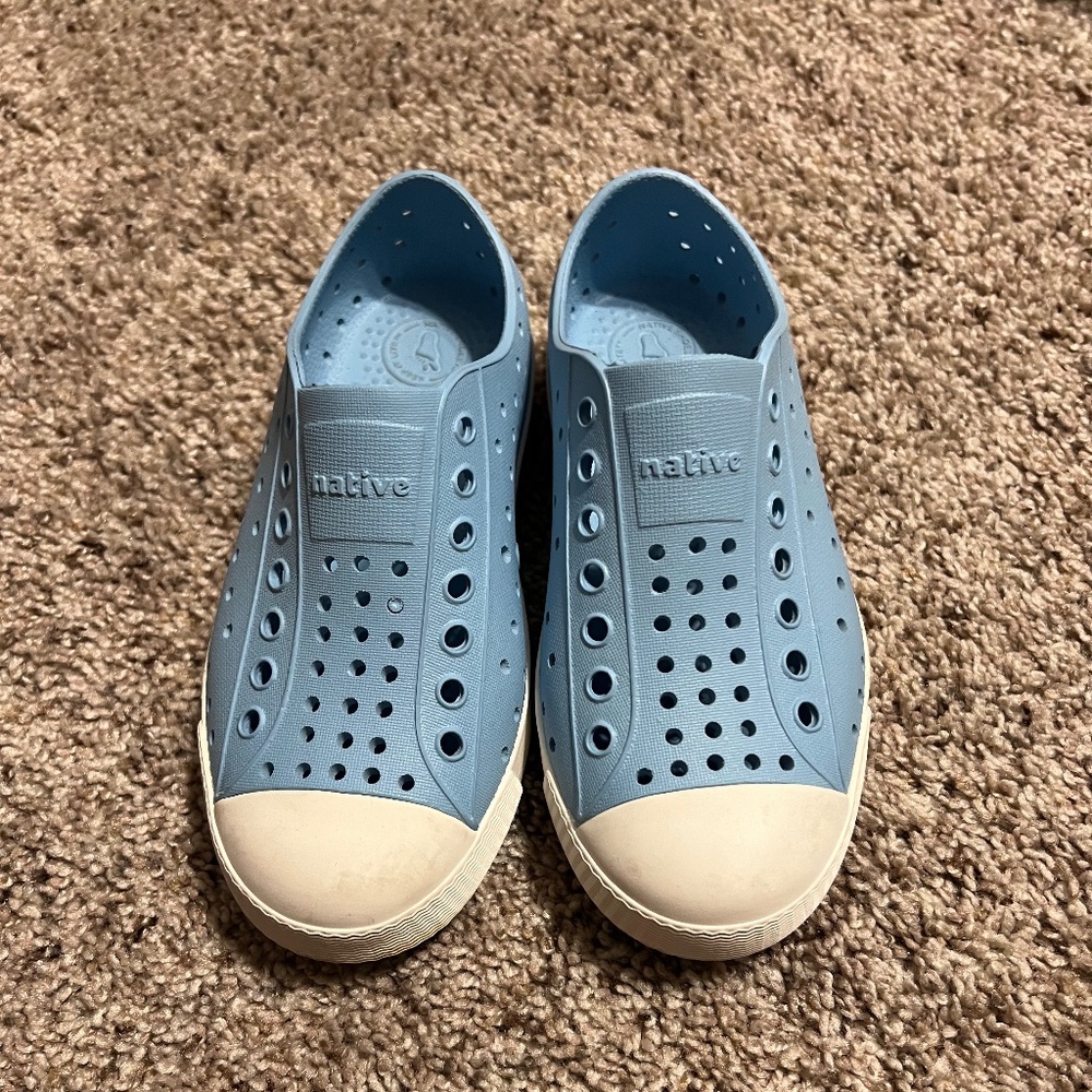 Native Kid's Shoes - Jefferson Slip-on Sneakers (Sky Blue)